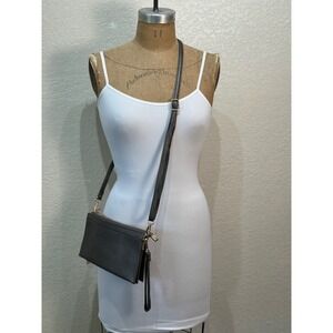 Vegan Leather Grey Shimmer Crossbody Clutch Wristlet Purse Compartments‎ NWT